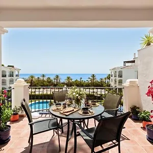  Apartment Jazmin Miraflores Sensational View! Pool, Terrace, Wifi